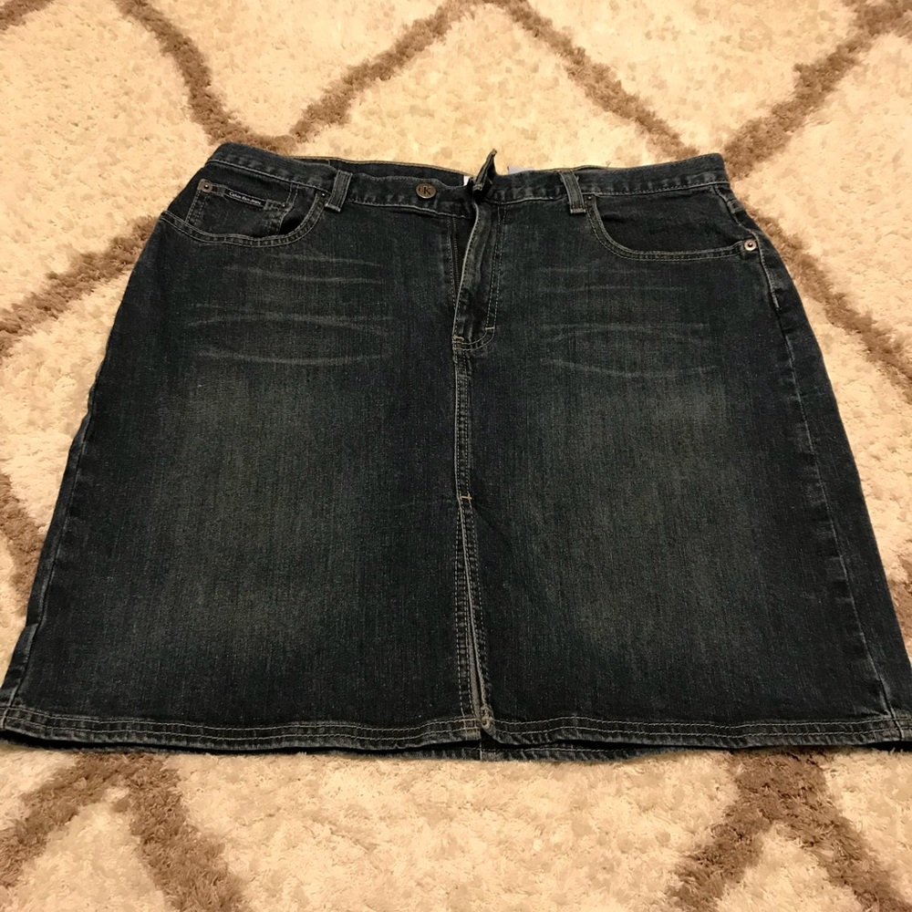 Calvin Klein mini skirt